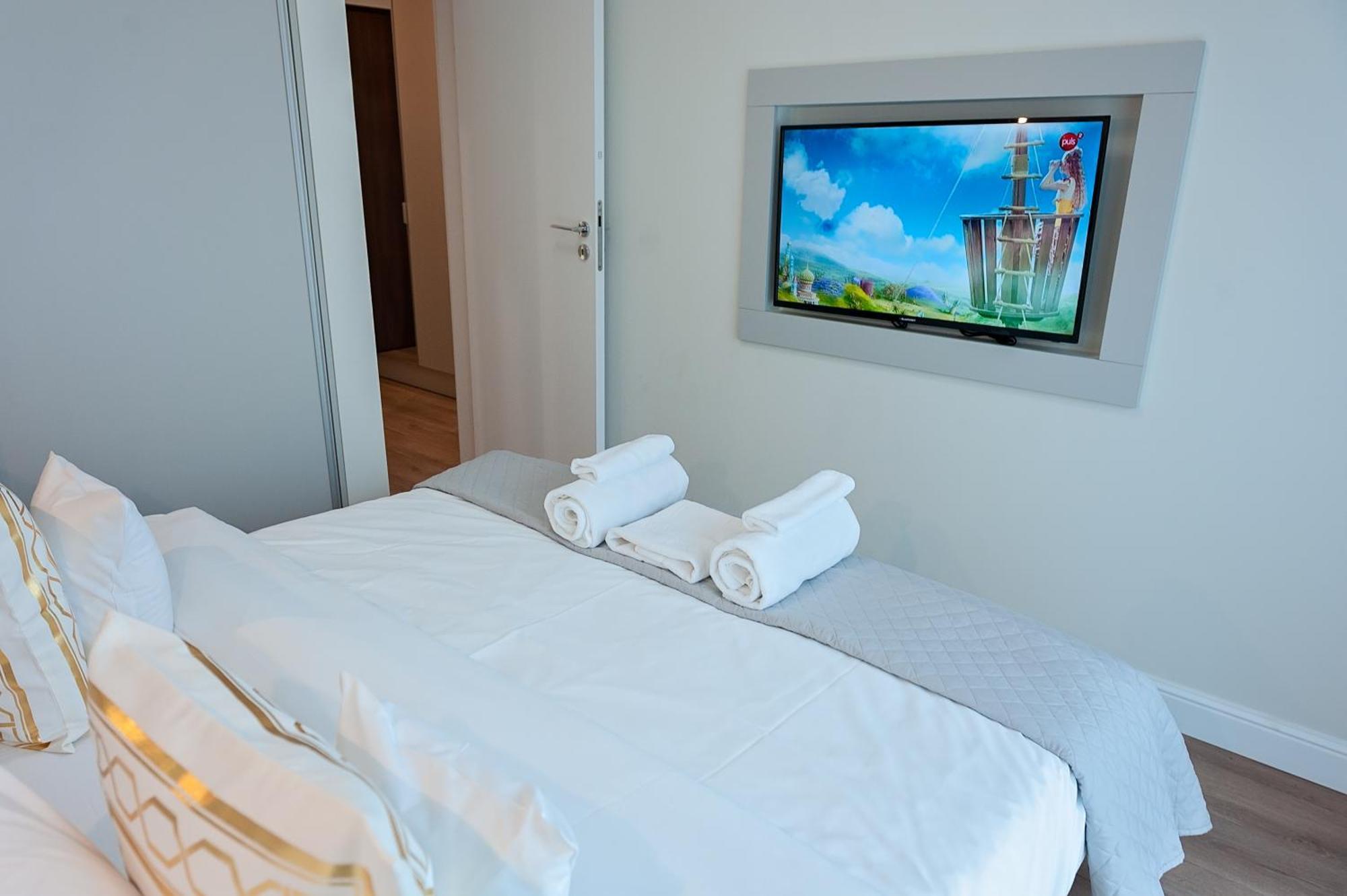 Mennica Residence - Grzybowska 43A Варшава Екстериор снимка