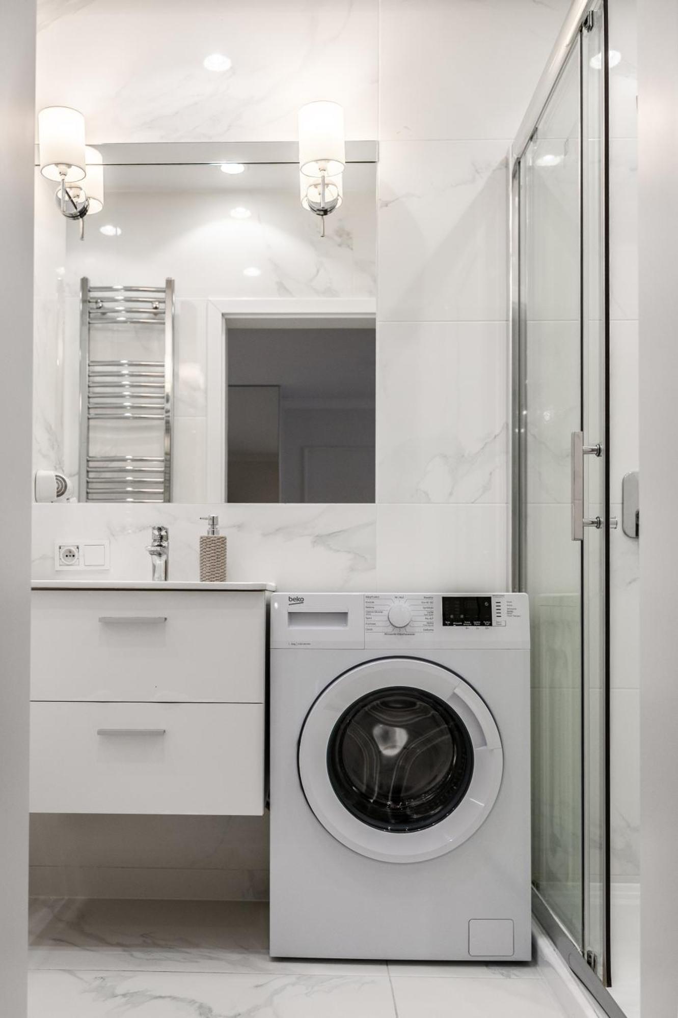Mennica Residence - Grzybowska 43A Варшава Екстериор снимка
