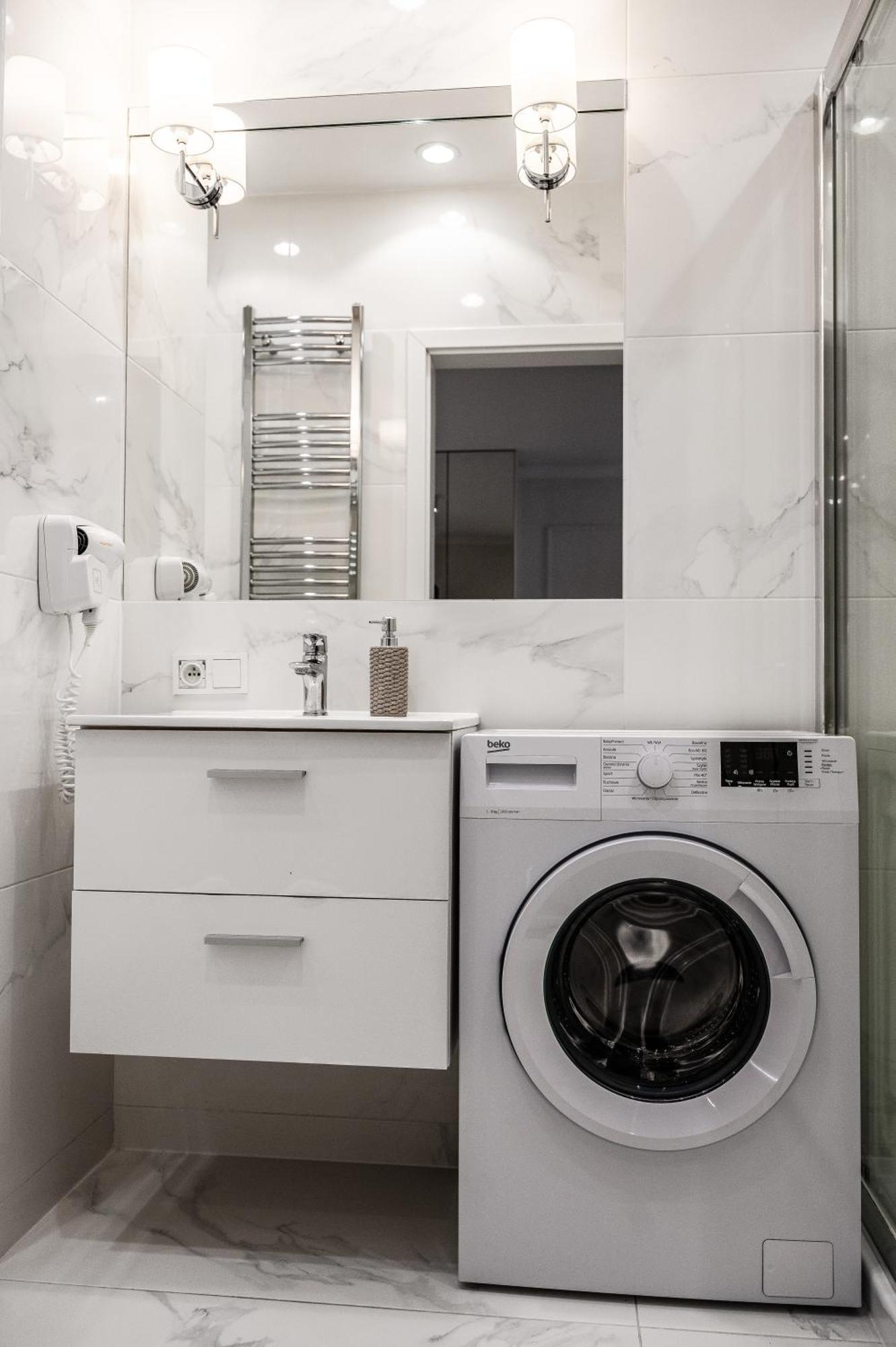 Mennica Residence - Grzybowska 43A Варшава Екстериор снимка