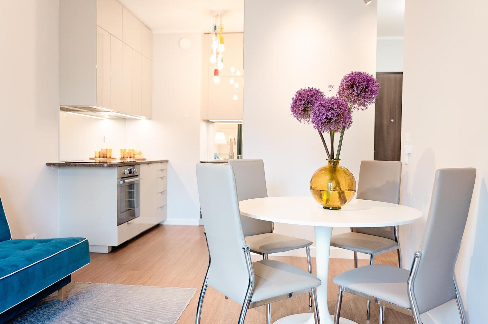 Mennica Residence - Grzybowska 43A Варшава Екстериор снимка